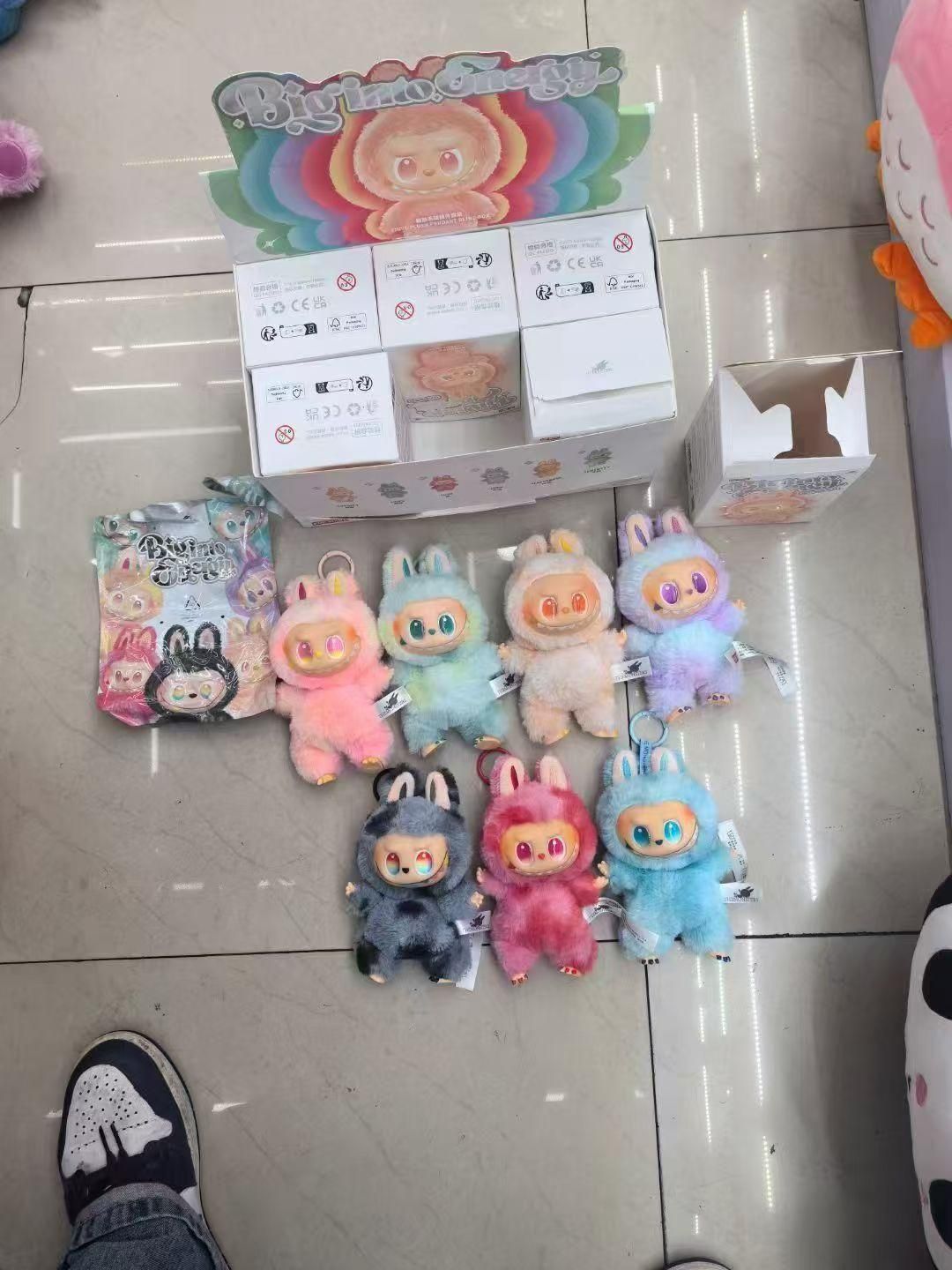 Labubu Doll – The Mischievous Yet Adorable Collectible