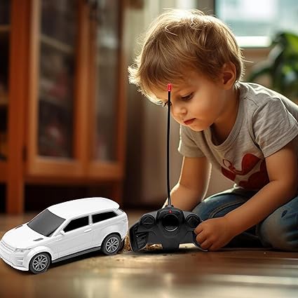 Rechargeable High Speed Remote Controlled Car with Light